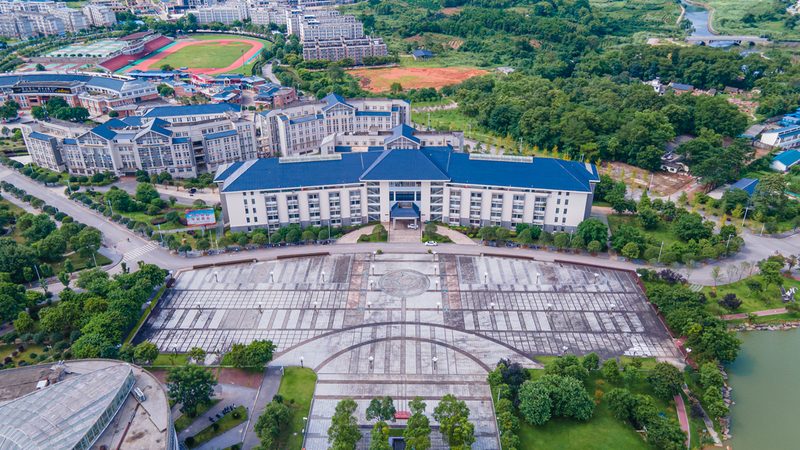 电子配件定制：关键参数揭秘，助您精准选型**