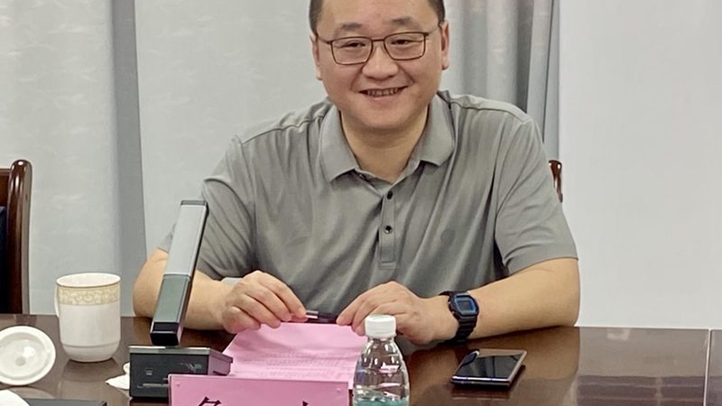 成都电子配件批发加盟：揭秘成功之路
