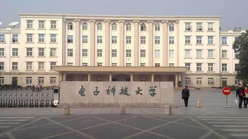 多层线路板设计参数：关键因素与选型要点