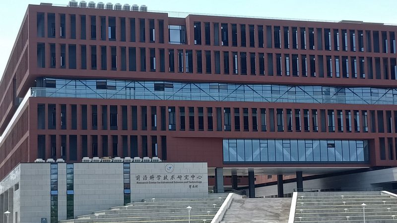 贴片加工流程揭秘：从原材料到成品的关键步骤