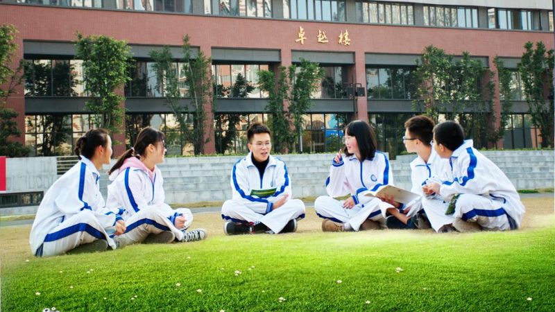 电子元器件回收，如何选择合适的加盟公司？**